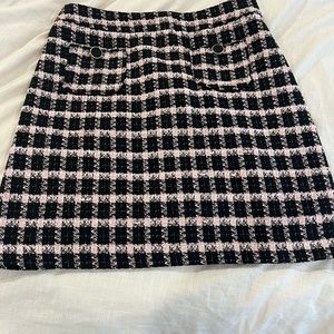 Women’s pink/black tweed pencil skirt